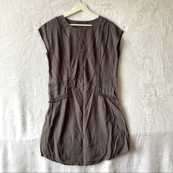 Comptoir Des Cotonniers Dresses & Skirts - Comptoir des Cottoniers dress brown short sleeve Sz 36 s small (xy12)